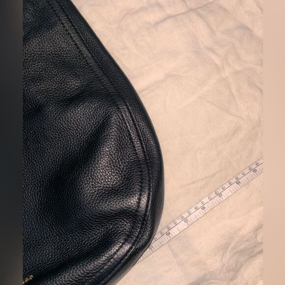 Michael Kors Lydia Black Leather Large Shoulder HOBO Bag - Picture 3 of 16